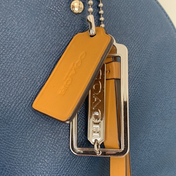 Coach Katy Satchel Navy - Picture 2 of 4